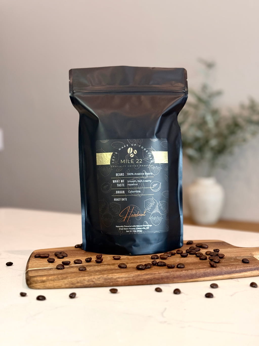 Buy hazelnut coffee beans online made from 100% Arabica, freshly roasted with smooth rich creamy hazelnut flavor, perfect for flavored coffee lovers and daily brewing